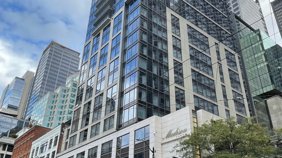 Escape To Seattle’s City-Centric Hotel 1000 For The Holidays